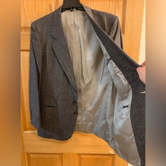Vtg Bachrach Men’s 42R Blazer Sport Coat Charcoal Gray Windowpane - MAN IN WOOL - Picture 9 of 9